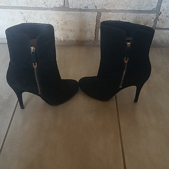 Joan and David black mid calf boots heels size 8 - Picture 2 of 8